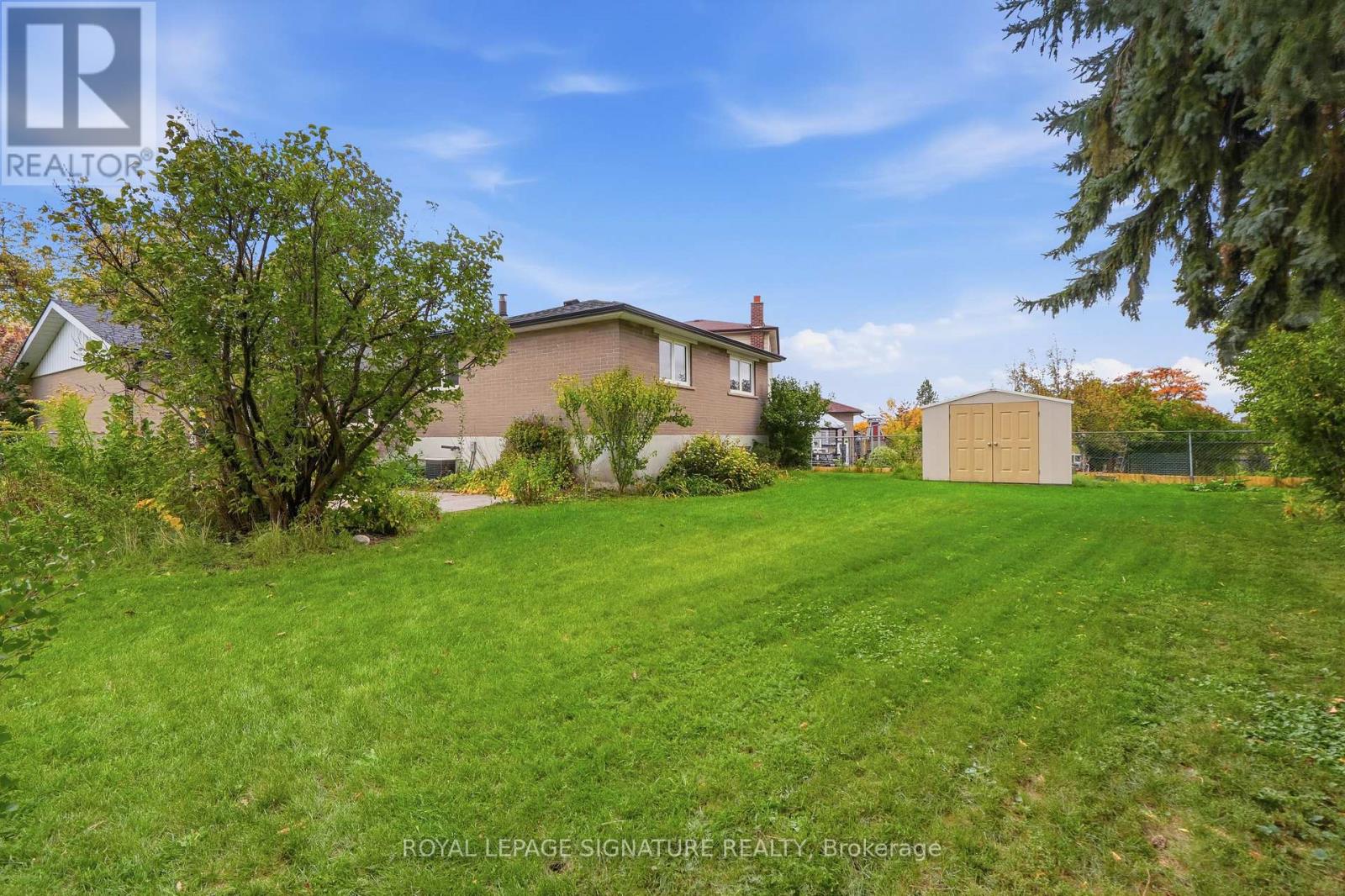 50 Killamarsh Drive, Toronto, Ontario  M3J 1J3 - Photo 32 - W14085112