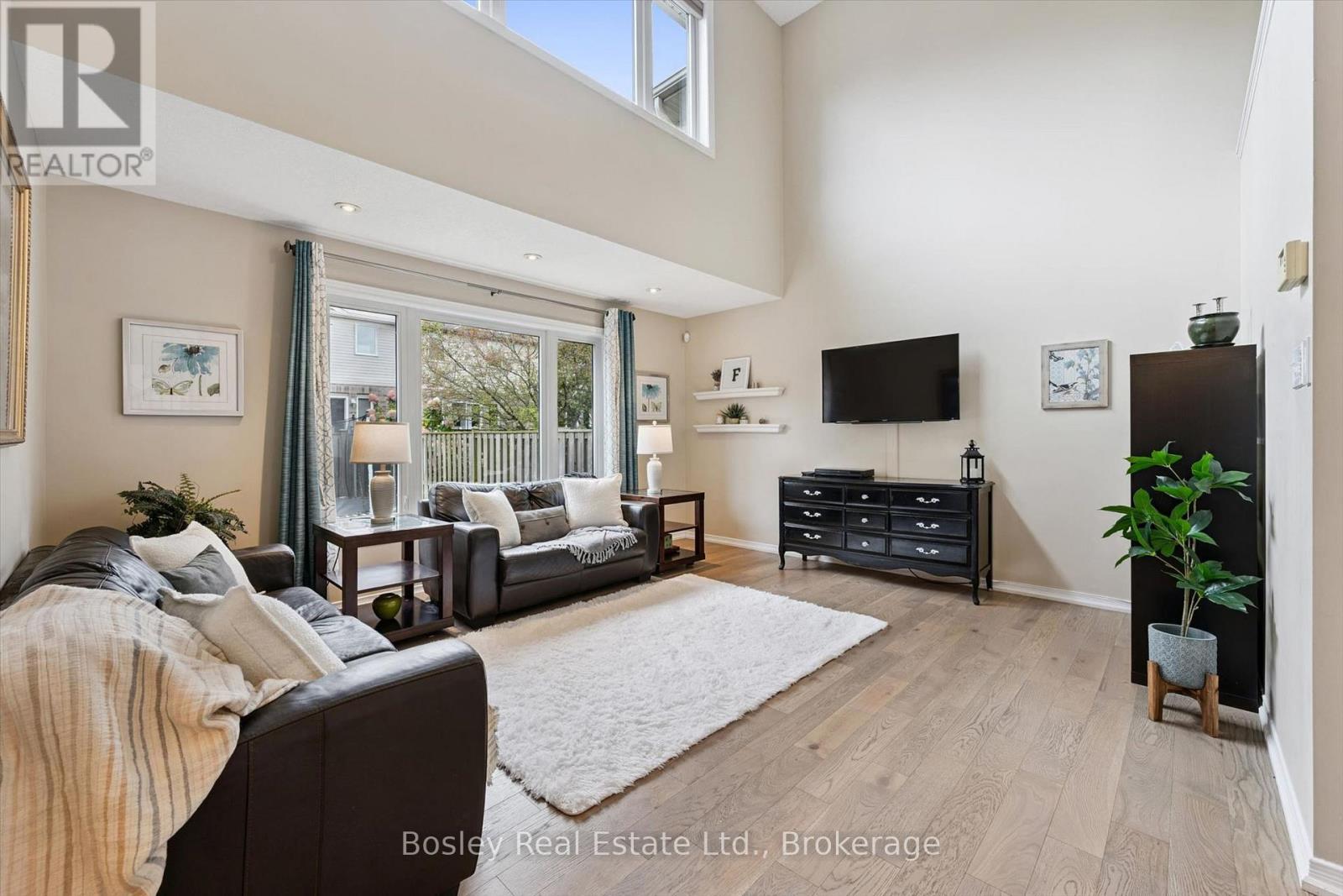 8 Walker Way, Guelph, Ontario  N1L 1T7 - Photo 6 - X14079798