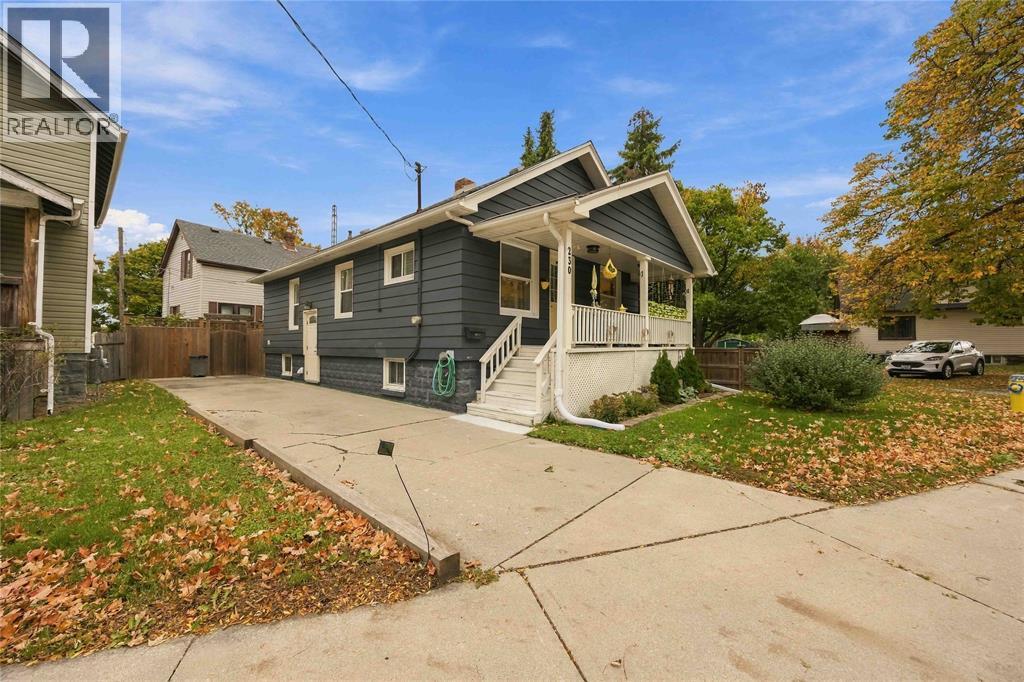 230 Ontario Street, Sarnia, Ontario  N7T 1L4 - Photo 4 - 26025300