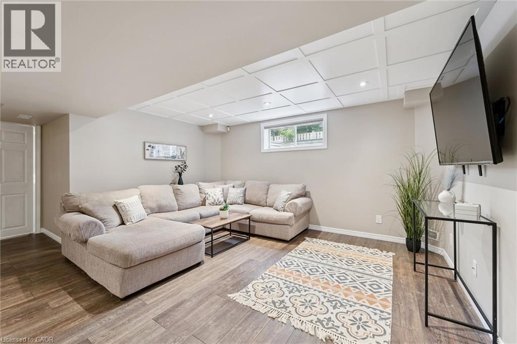 8 Walker Way, Guelph, Ontario  N1L 1T7 - Photo 29 - 40870847