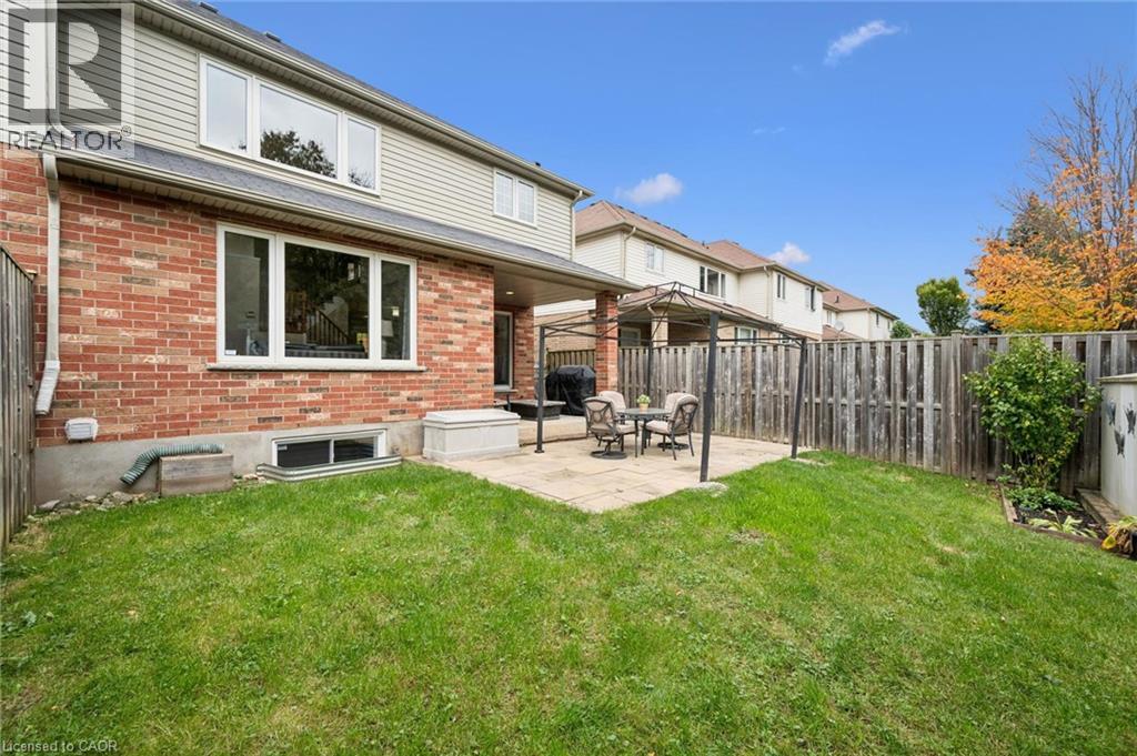 8 Walker Way, Guelph, Ontario  N1L 1T7 - Photo 38 - 40870847