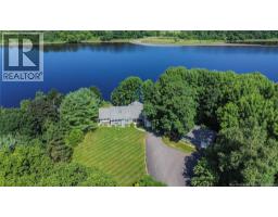 14 Eagle Court, Island View, New Brunswick