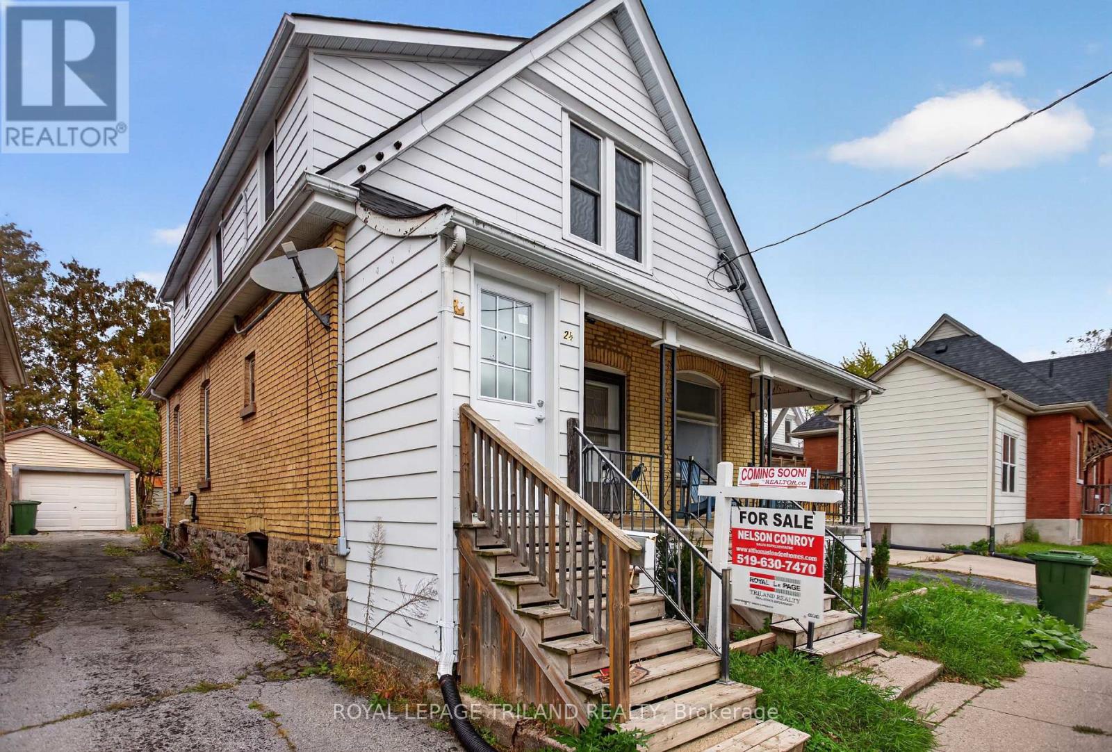 2.5 ANTRIM STREET, St. Thomas, Ontario