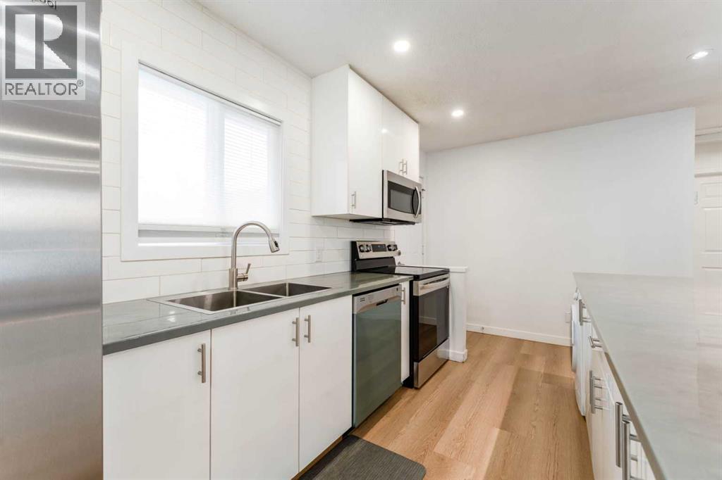 1135 Penrith Crescent SE, Calgary, Alberta  T2A 2H8 - Photo 14 - A2349280
