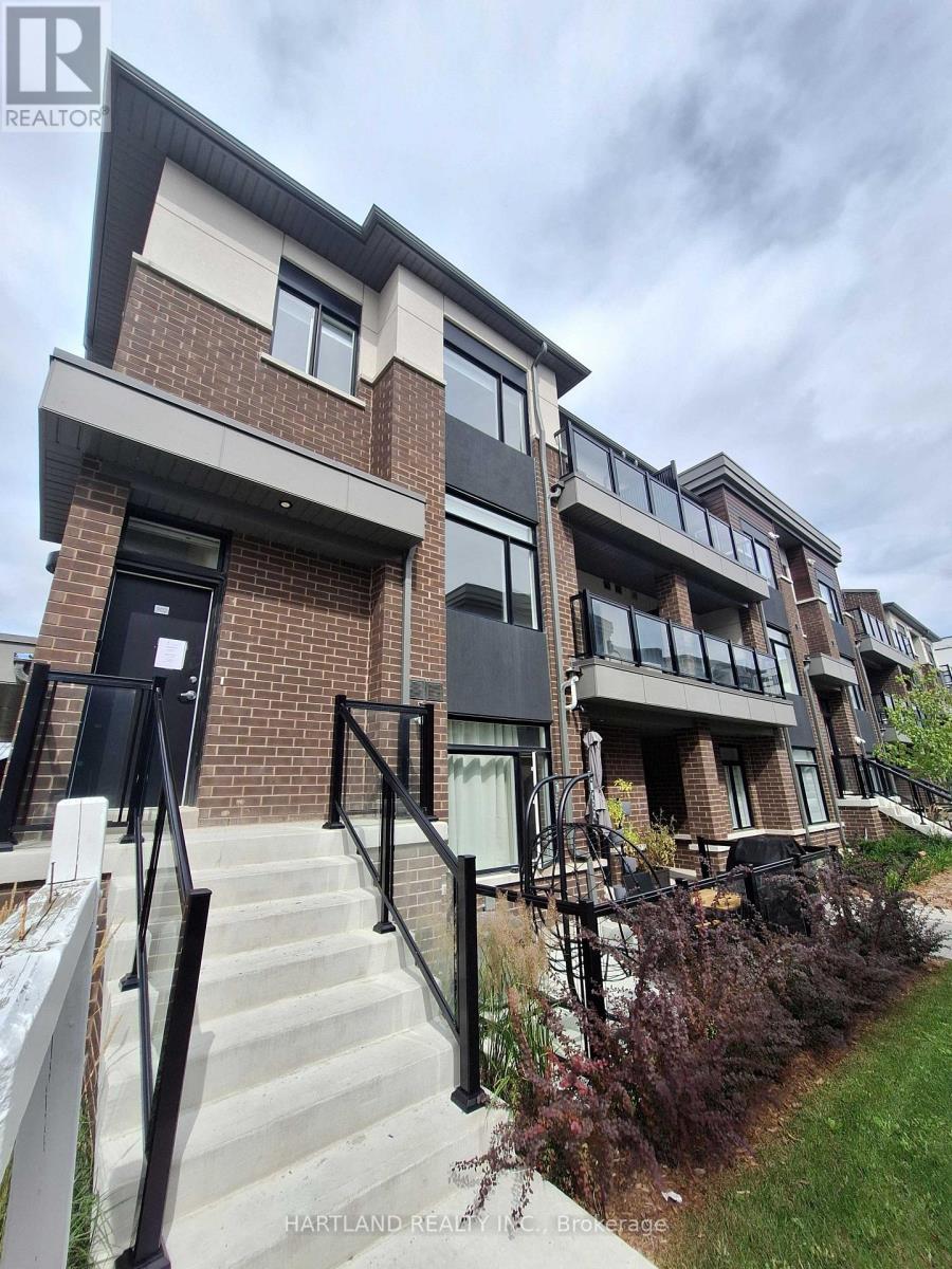 902 - 1695 DERSAN STREET, Pickering, Ontario