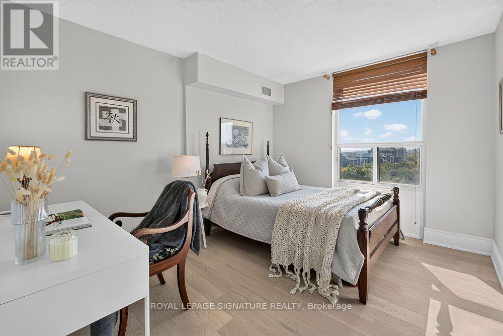 1708 - 1515 Lakeshore Road, Mississauga, Ontario  L5E 3E3 - Photo 15 - W14081406