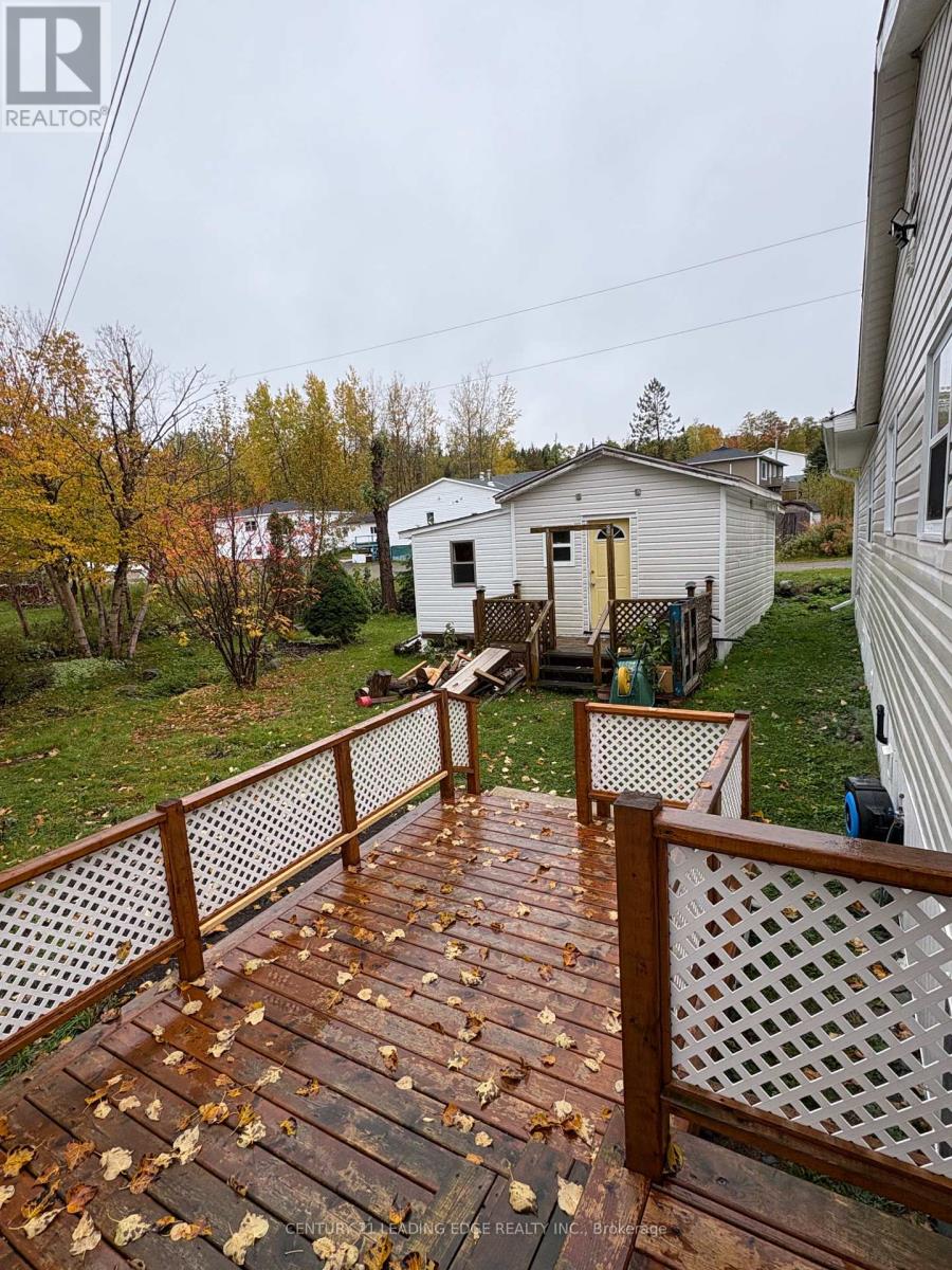 22 MAIN STREET, NEWFOUNDLAND — photo 9