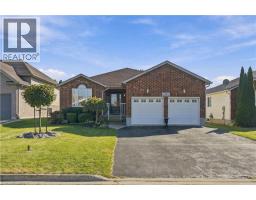 4 MACPHERSON Drive, Paris, Ontario