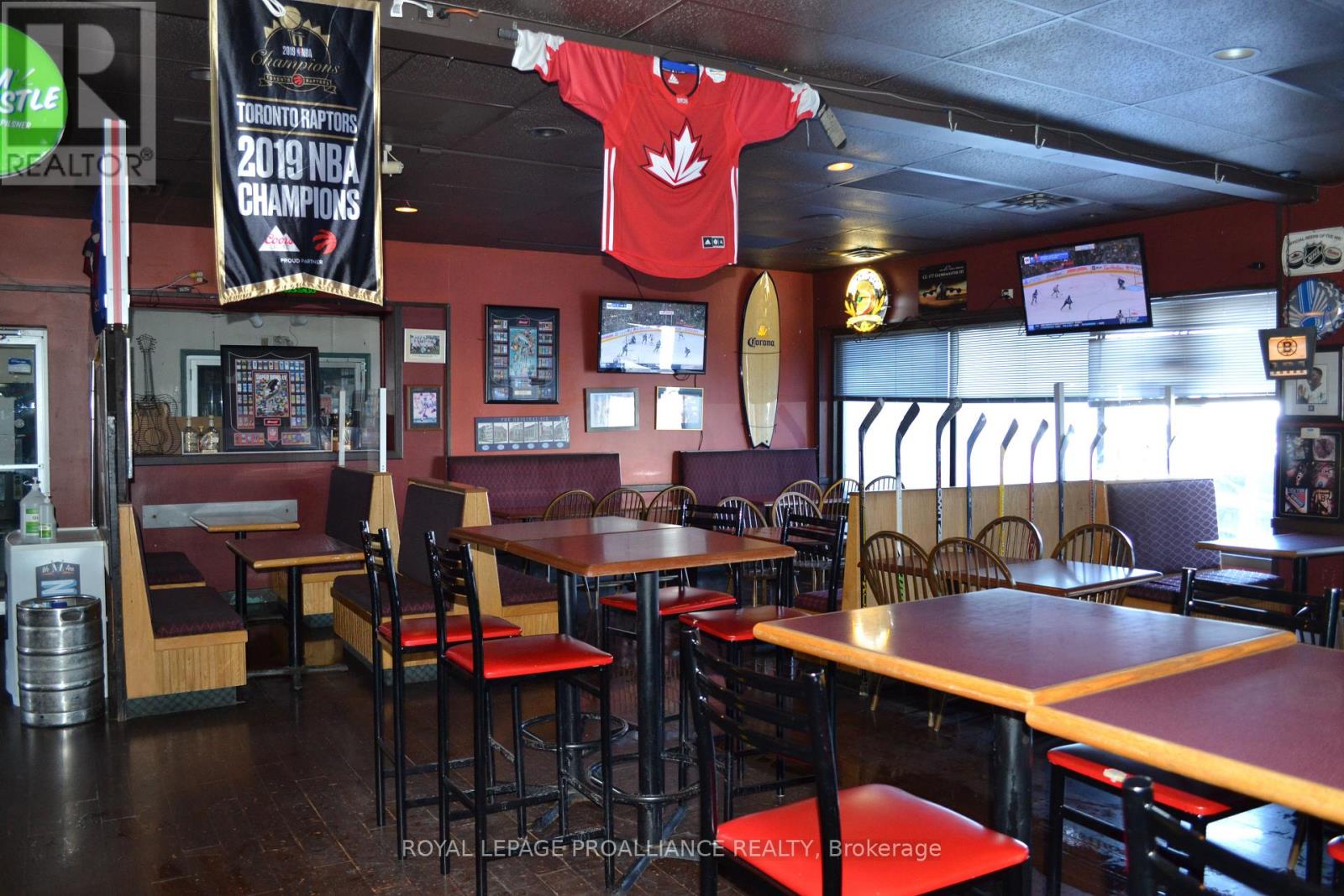 39 Dundas Street E, Quinte West, Ontario K8V 1K6 - Photo 7 - X14085294