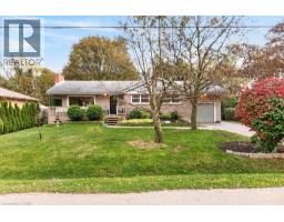 58 HATTON Drive, Ancaster, Ontario