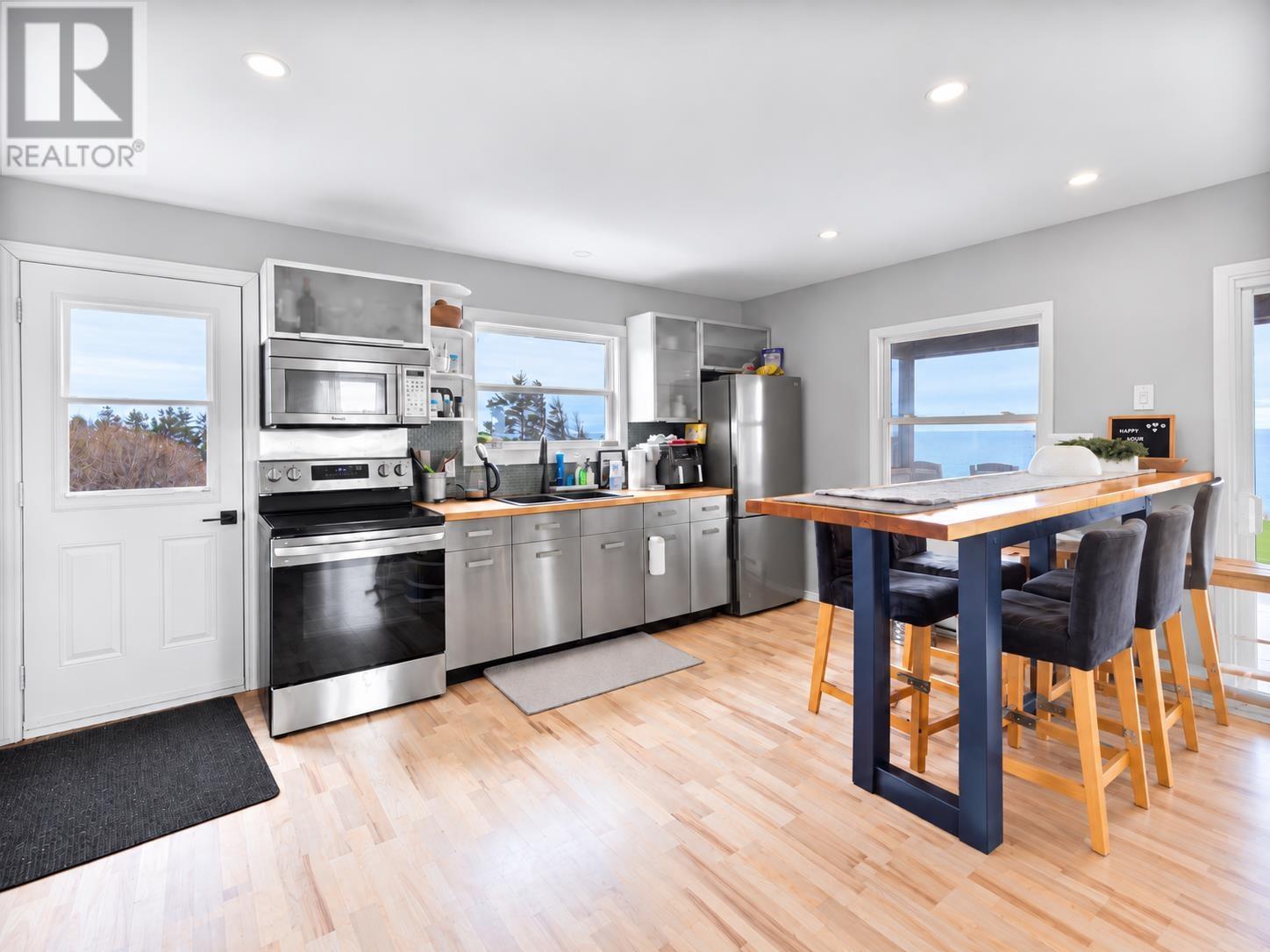 4945 Route 14, O'leary, Prince Edward Island  C0B 1V0 - Photo 5 - 202625928