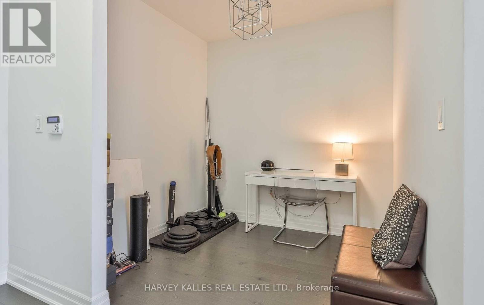 3503 - 8 The Esplanade Avenue, Toronto, Ontario  M5E 0A6 - Photo 16 - C14085234