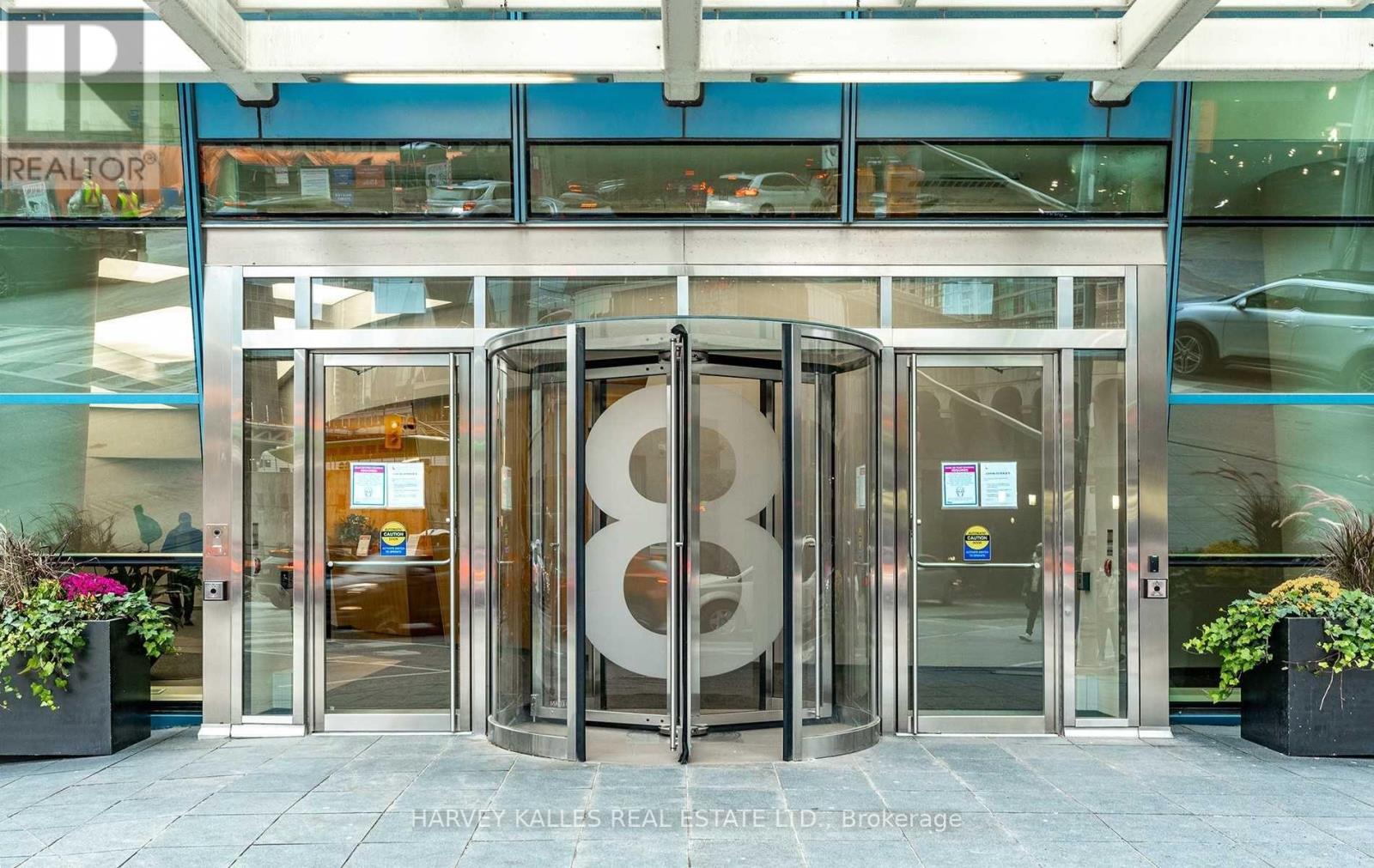 3503 - 8 The Esplanade Avenue, Toronto, Ontario  M5E 0A6 - Photo 2 - C14085234