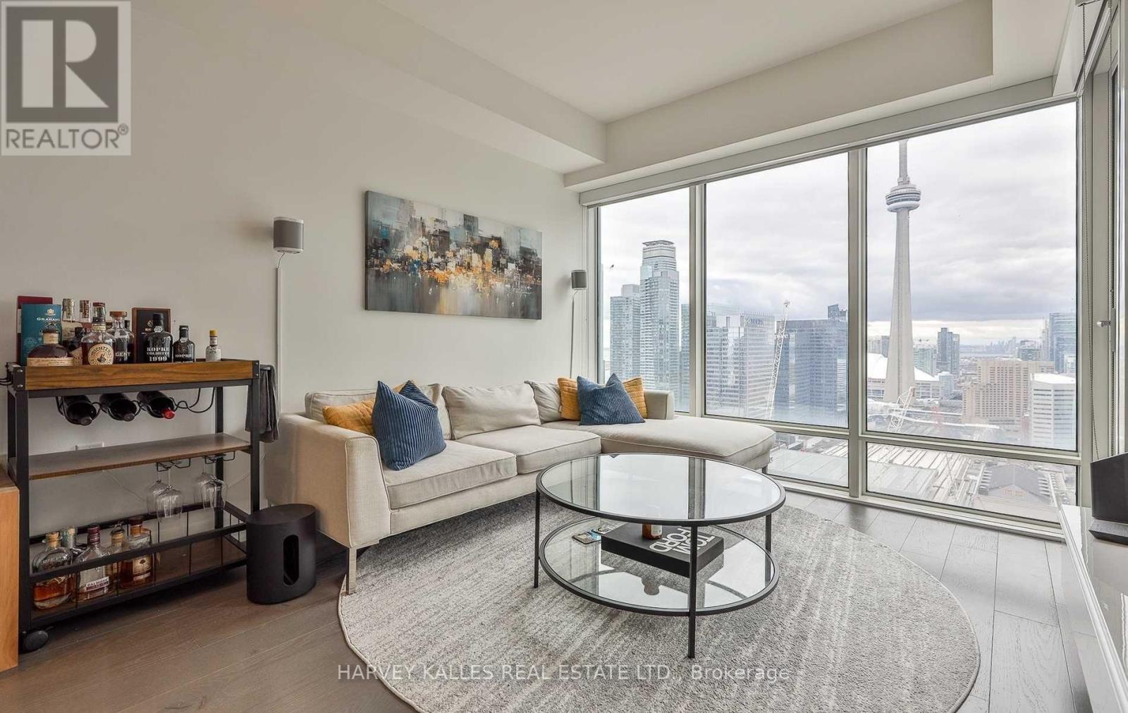 3503 - 8 The Esplanade Avenue, Toronto, Ontario  M5E 0A6 - Photo 9 - C14085234