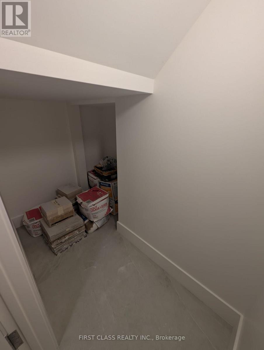 2577 Bridle Road S, Oshawa, Ontario  L1L 0S9 - Photo 16 - E14085216