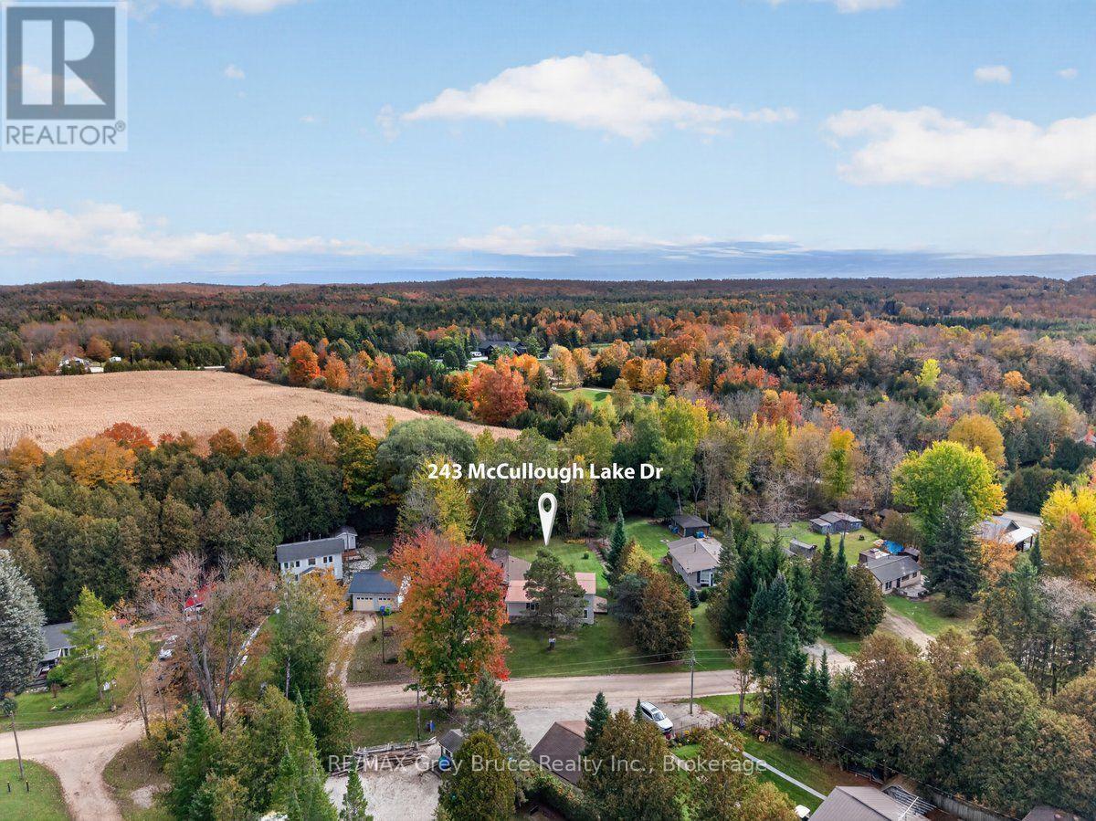 243 Mccullough Lake Drive, Chatsworth, Ontario  N0H 2V0 - Photo 19 - X14085222