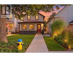 15 ADELAIDE Street, Grimsby, Ontario