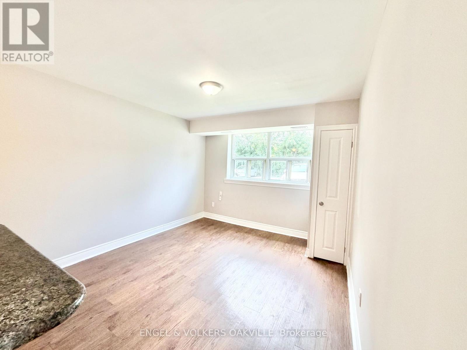 35 - 90 Twenty Fifth Street, Toronto, Ontario  M8V 3P9 - Photo 3 - W14085184