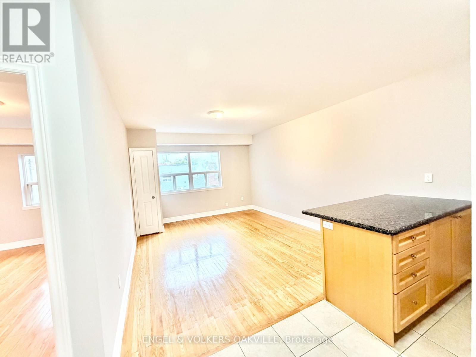 9 - 100 Twenty Fifth Street, Toronto, Ontario  M8V 3P9 - Photo 2 - W14085186