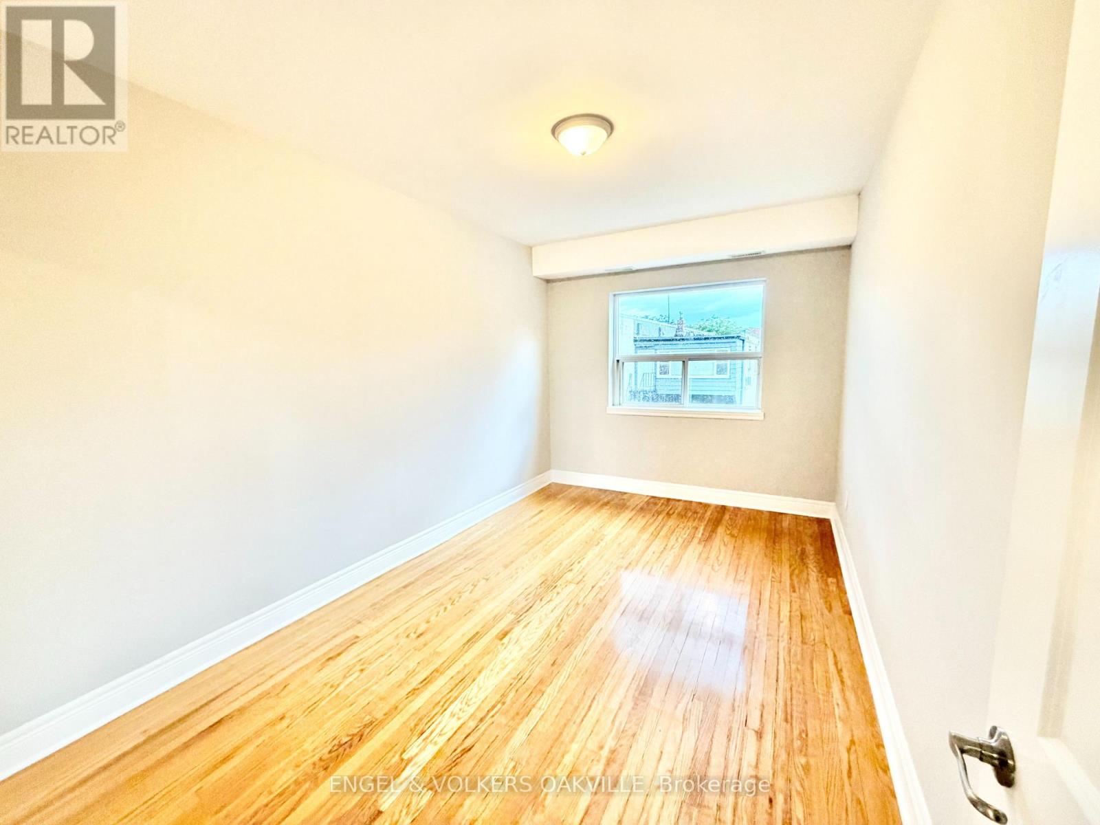 9 - 100 Twenty Fifth Street, Toronto, Ontario  M8V 3P9 - Photo 5 - W14085186