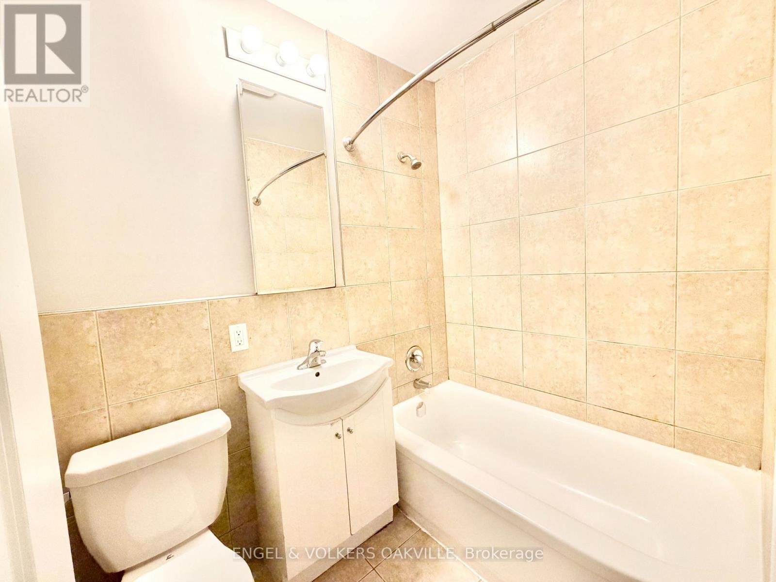 9 - 100 Twenty Fifth Street, Toronto, Ontario  M8V 3P9 - Photo 6 - W14085186