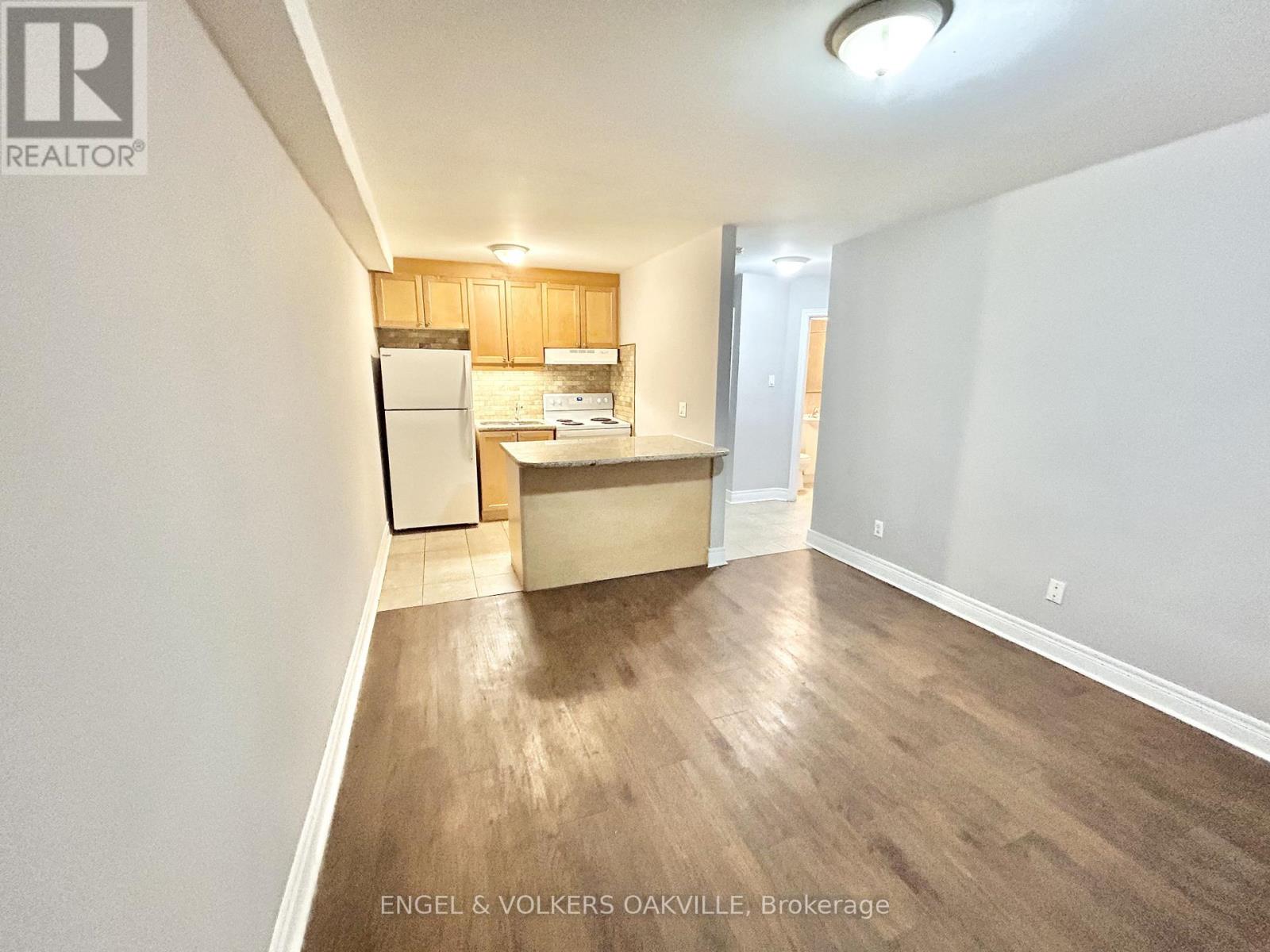 32 - 90 Twenty Fifth Street, Toronto, Ontario  M8V 3P9 - Photo 4 - W14085188