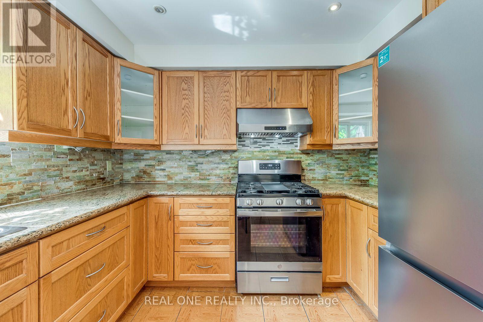 3310 Jackpine Road, Mississauga, Ontario  L5L 4P2 - Photo 12 - W14085238