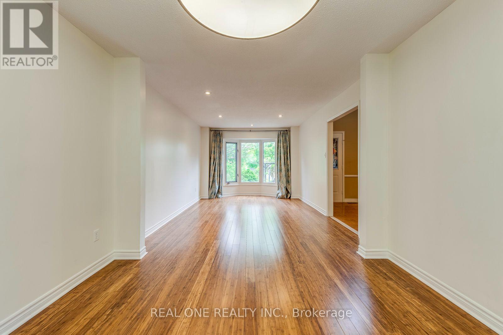3310 Jackpine Road, Mississauga, Ontario  L5L 4P2 - Photo 6 - W14085238