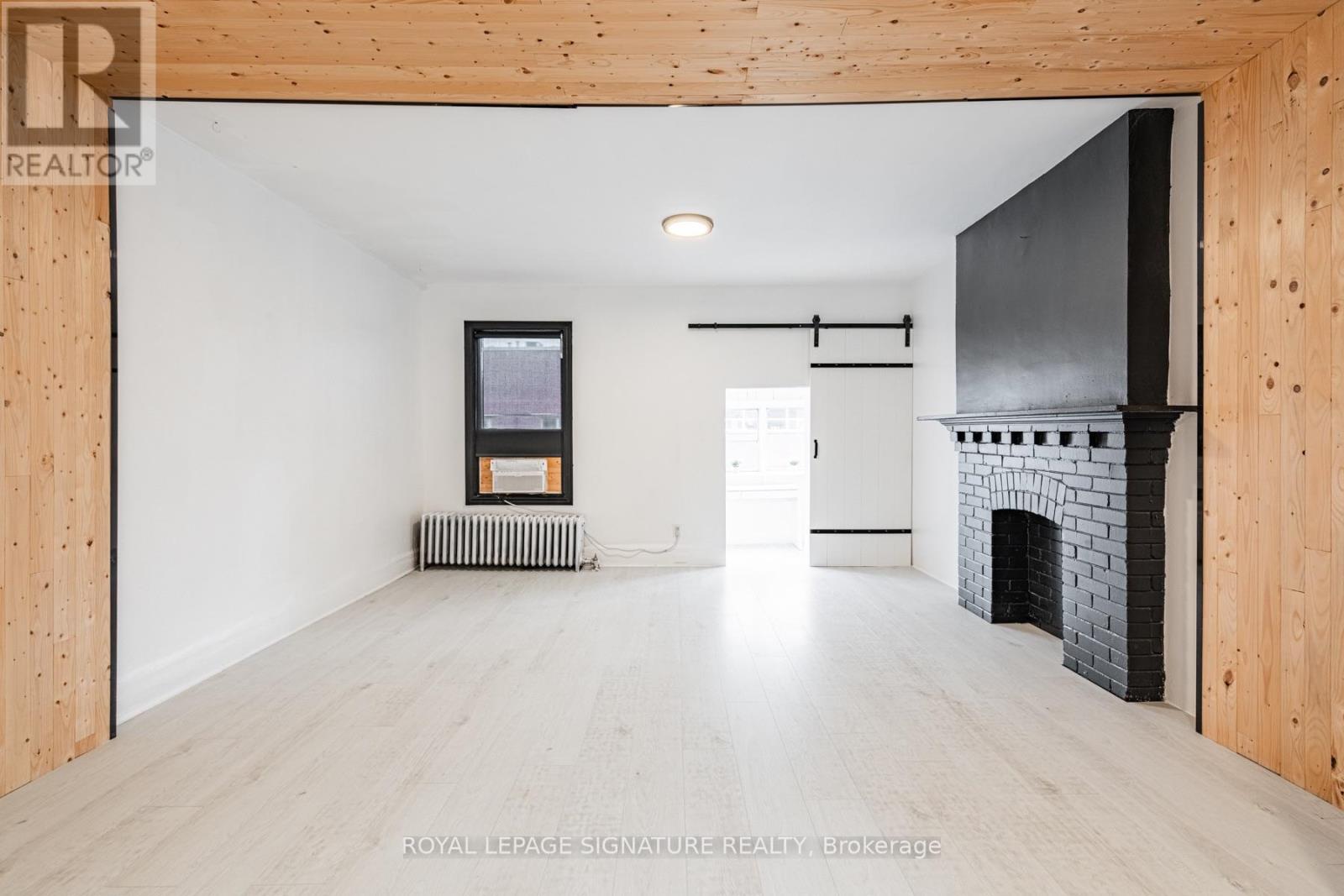 8 Adrian Avenue, Toronto (Weston-Pellam Park), Ontario  M6N 1A1 - Photo 12 - W14085324