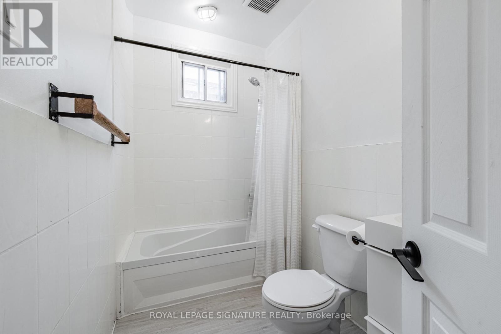 8 Adrian Avenue, Toronto (Weston-Pellam Park), Ontario  M6N 1A1 - Photo 18 - W14085324