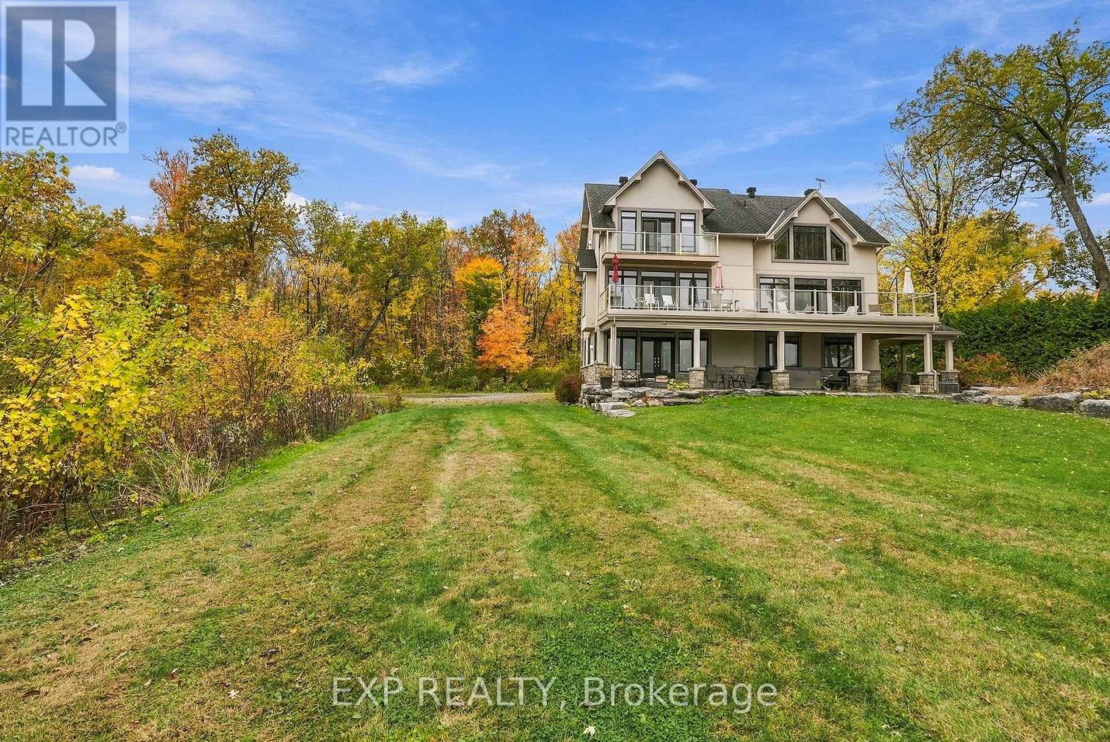 102 ALLBIRCH ROAD, Ottawa, Ontario