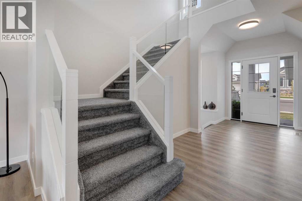 1607 Baywater Street Sw, Airdrie, Alberta  T4B 5K6 - Photo 3 - A2350907