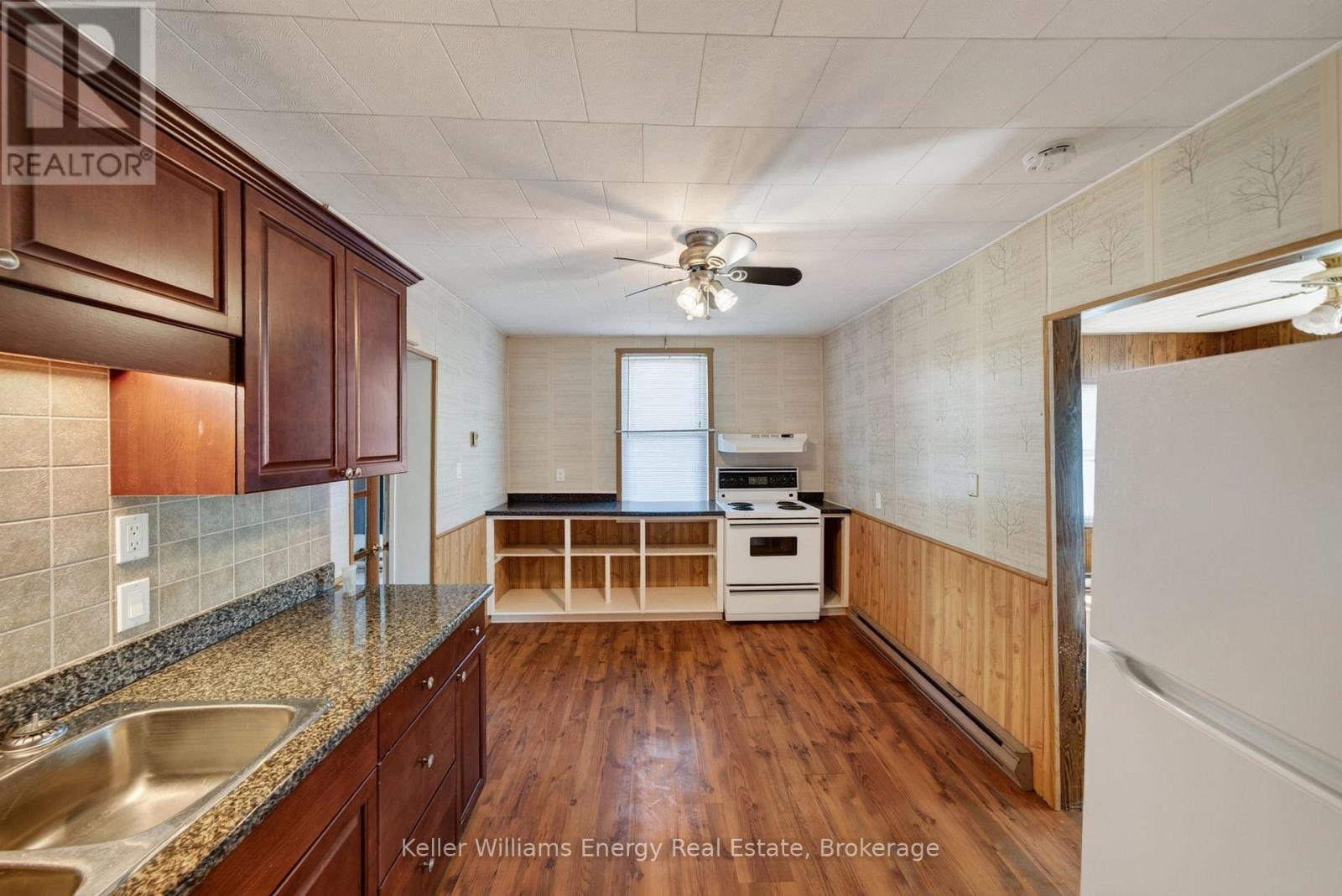 176 Wellington Main Street, Prince Edward County, Ontario  K0K 3L0 - Photo 18 - X14085428
