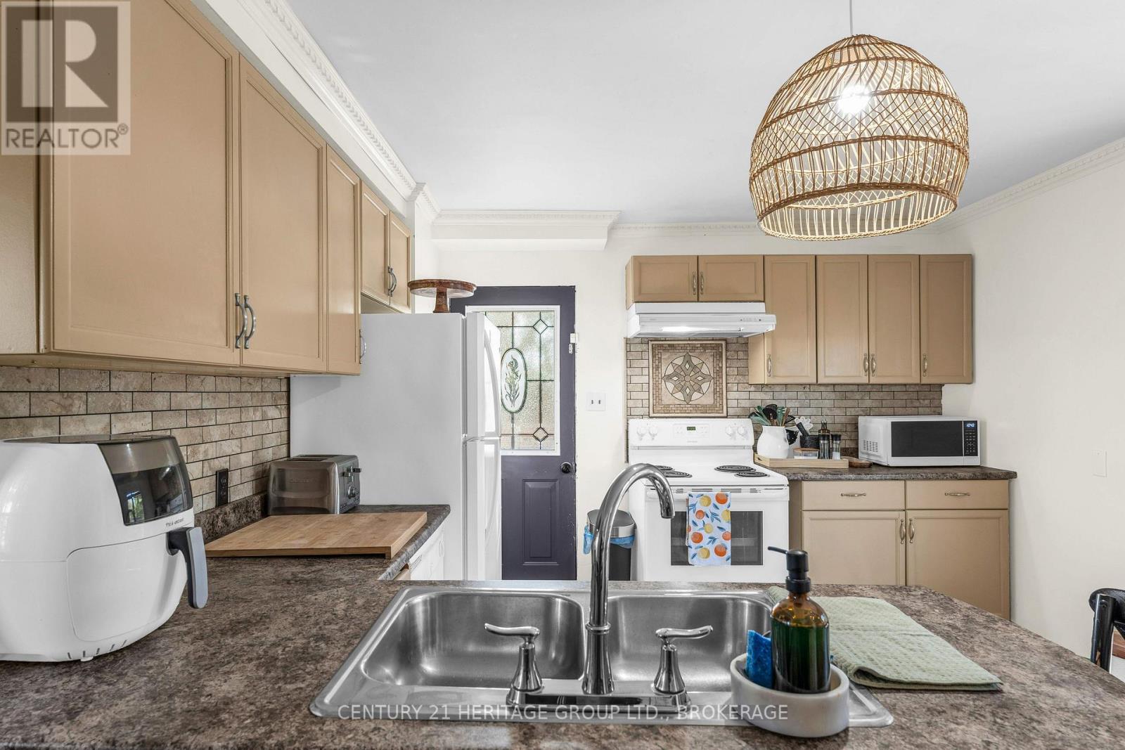 86 Concession Street, Westport, Ontario  K0G 1X0 - Photo 18 - X14085474