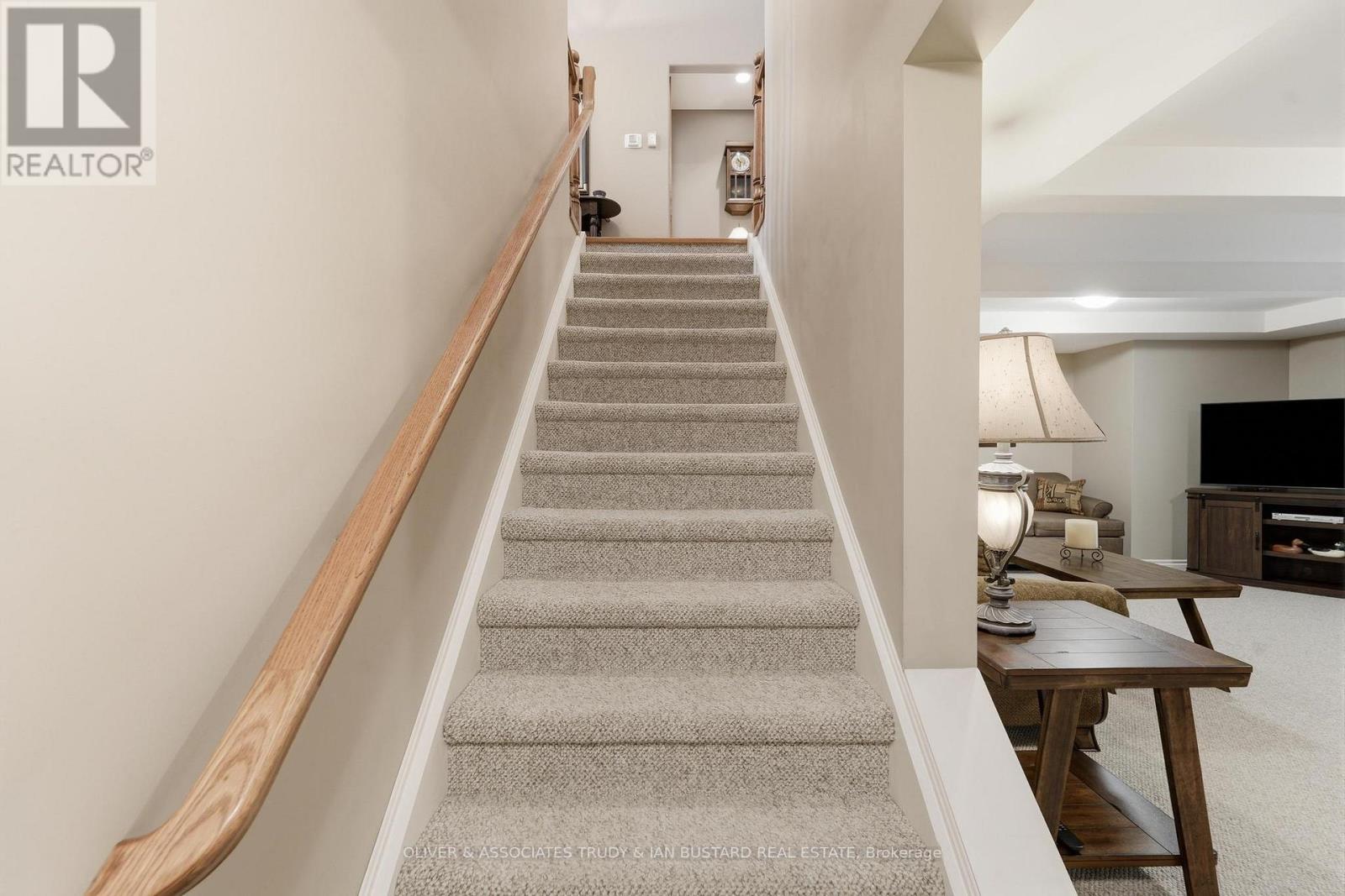 10075 Jennison Crescent, Lambton Shores, Ontario  N0M 1T0 - Photo 26 - X14085380