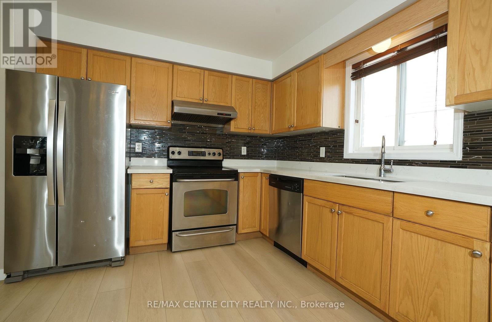 521 Blackwater Place, London North, Ontario  N5X 4J4 - Photo 5 - X14085448