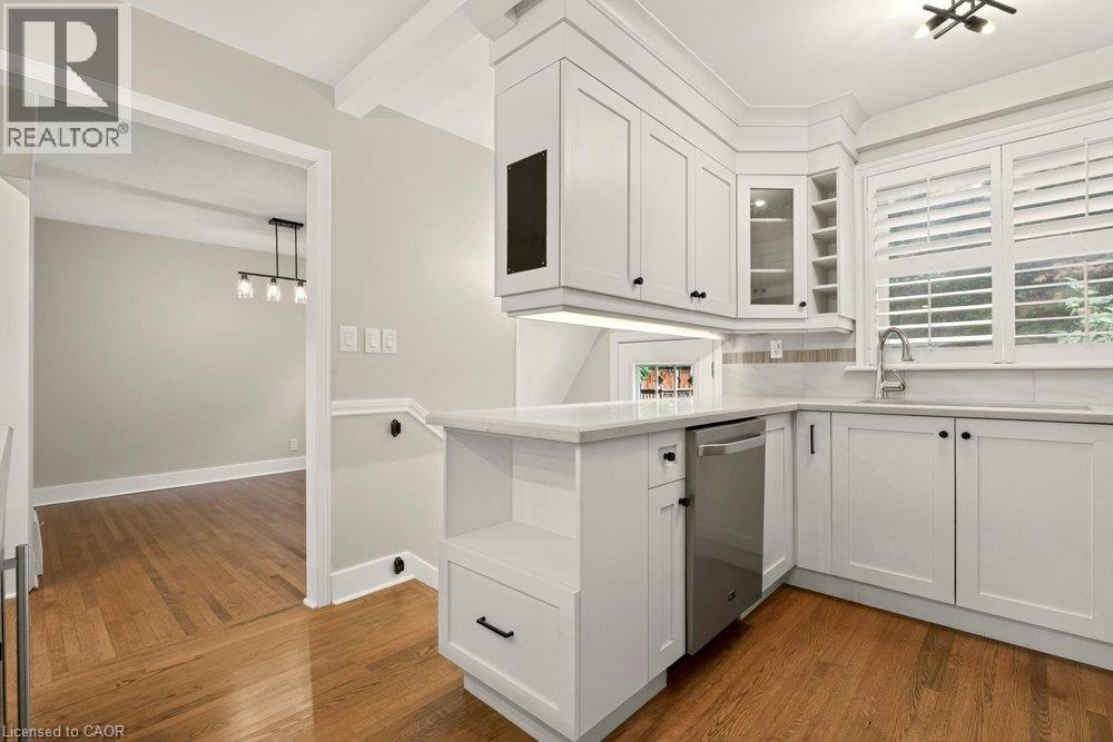 977 Long Drive, Burlington, Ontario  L7T 3K2 - Photo 9 - 40871654