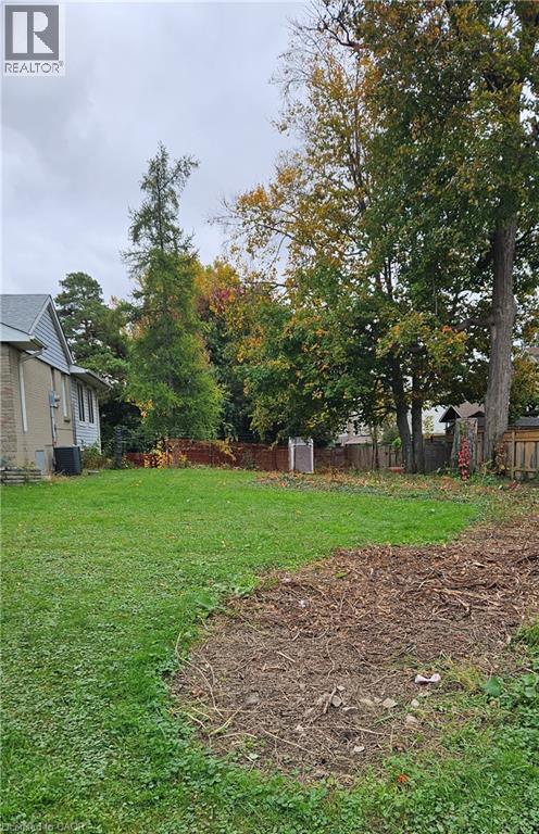 223 ELEANOR Avenue, Hamilton, Ontario