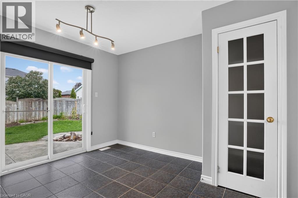 10 Pattison Place, Fergus, Ontario  N1M 3V1 - Photo 19 - 40871791
