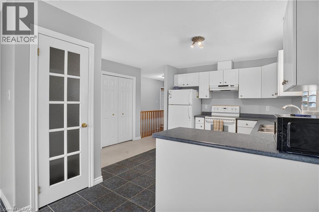10 Pattison Place, Fergus, Ontario  N1M 3V1 - Photo 15 - 40871791