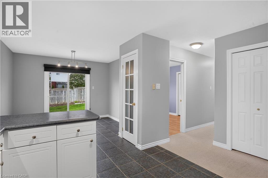 10 Pattison Place, Fergus, Ontario  N1M 3V1 - Photo 17 - 40871791