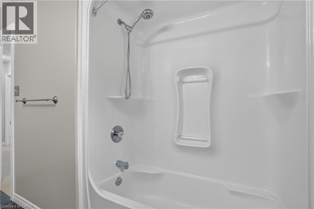 10 Pattison Place, Fergus, Ontario  N1M 3V1 - Photo 29 - 40871791