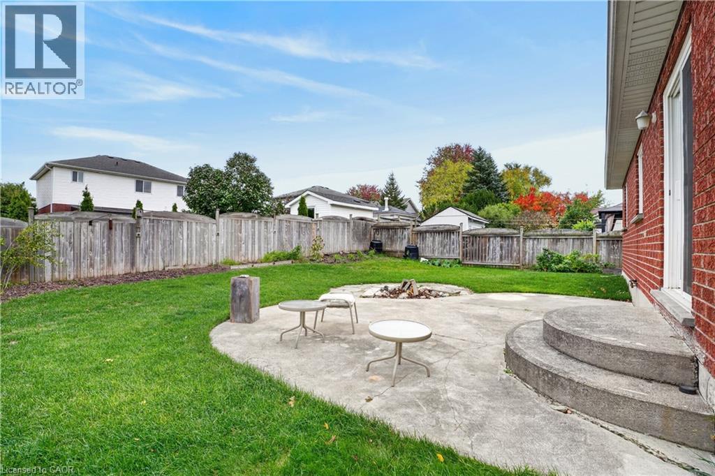 10 Pattison Place, Fergus, Ontario  N1M 3V1 - Photo 44 - 40871791