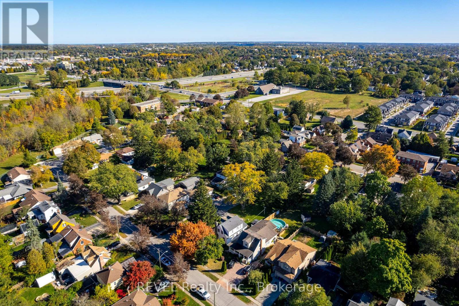 7044 Leeming Street, Niagara Falls, Ontario  L2G 1L3 - Photo 49 - X14085406