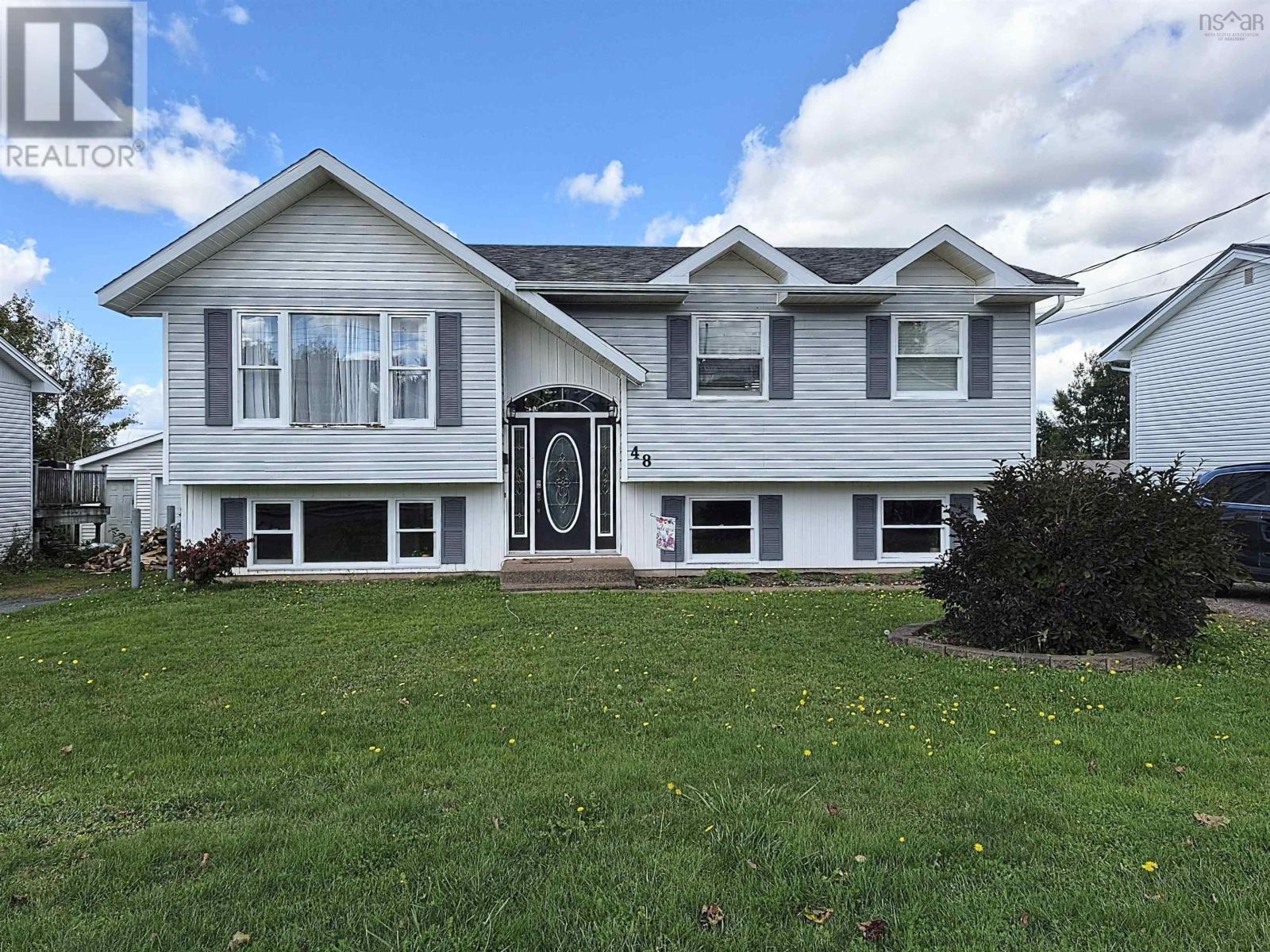 48 Townshend Avenue, Amherst, Nova Scotia  B4N 4N6 - Photo 4 - 202625173