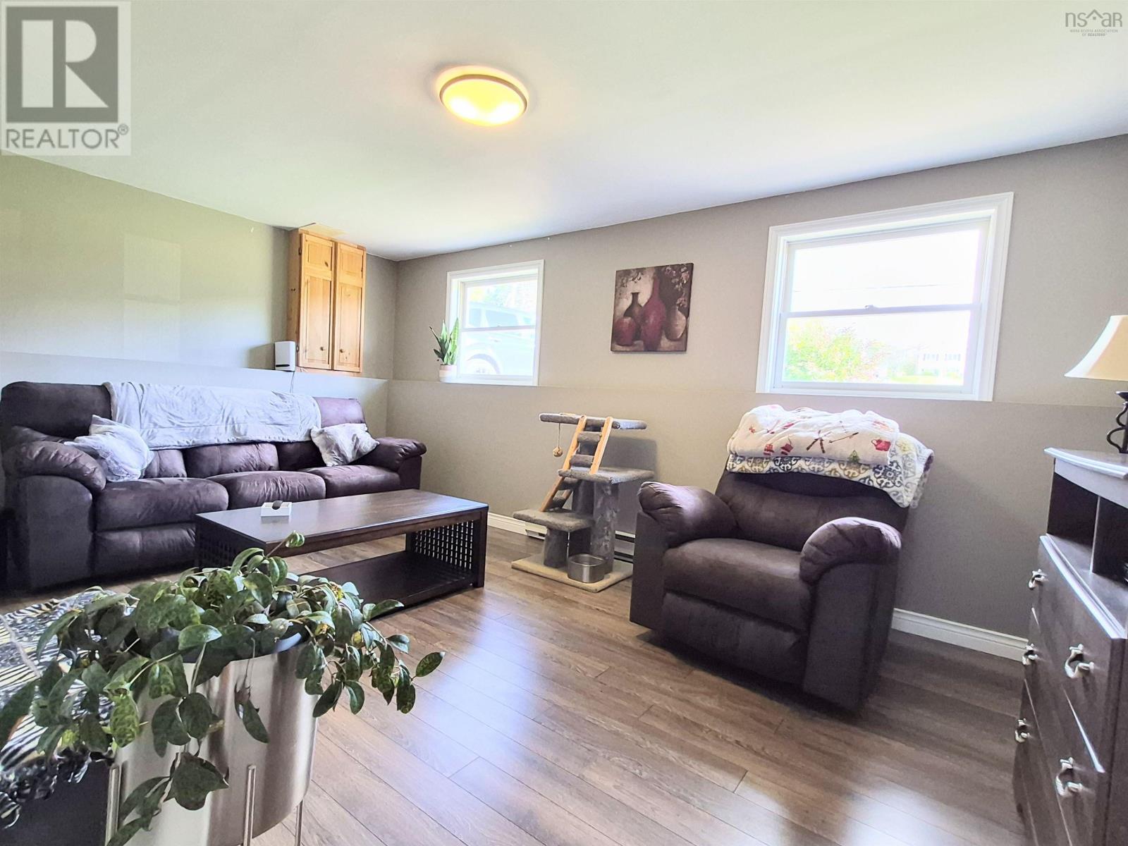 48 Townshend Avenue, Amherst, Nova Scotia  B4N 4N6 - Photo 42 - 202625173