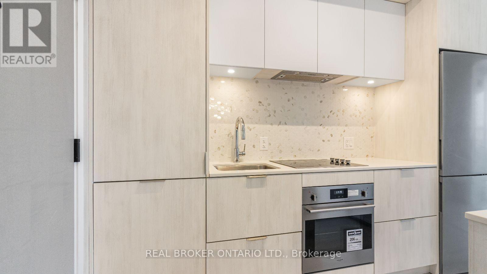 2409 - 130 River Street, Toronto (Regent Park), Ontario  M5A 0R8 - Photo 2 - C14085344