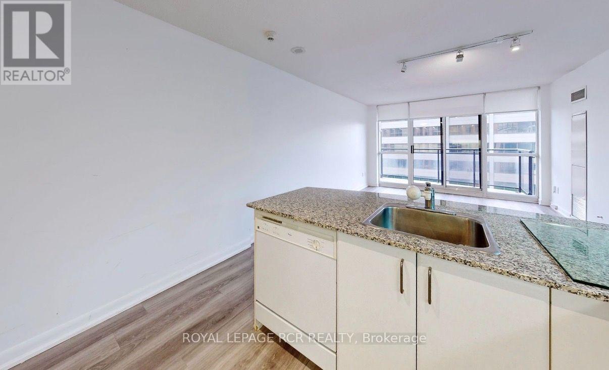 901 - 33 Sheppard Avenue, Toronto, Ontario M2N 7K1 - Photo 10 - C14085436