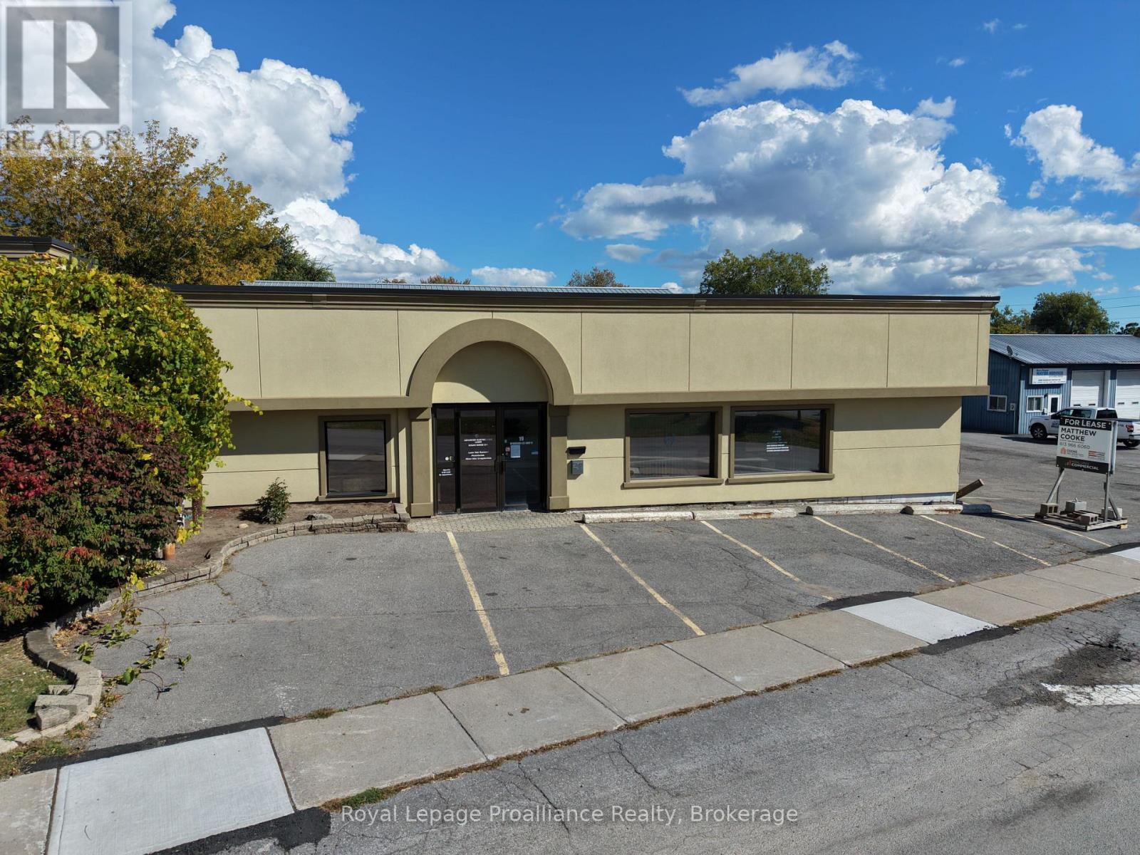 C - 19 NEWBERRY STREET, Belleville, Ontario