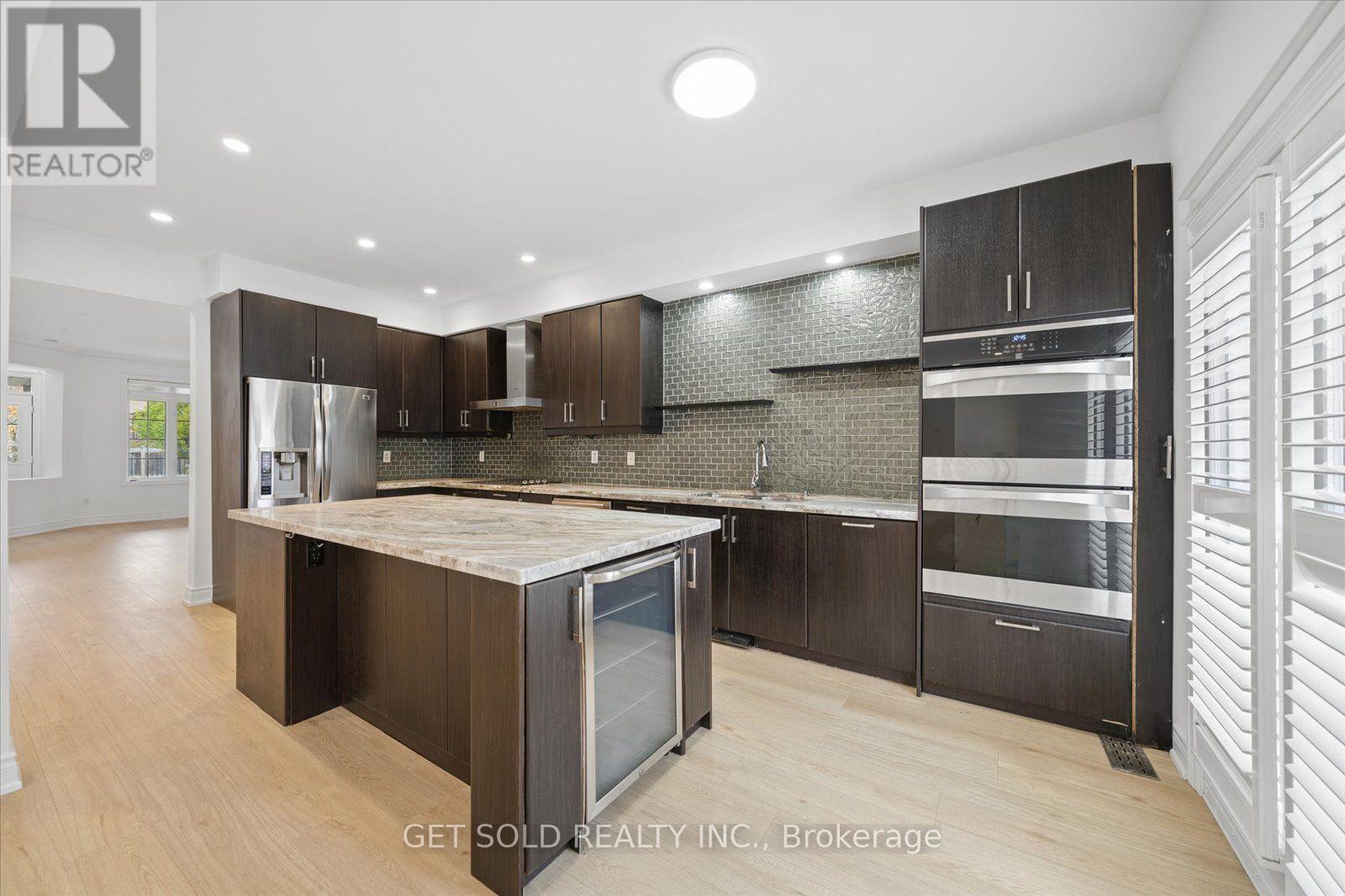 5 Ravine Edge Drive, Richmond Hill, Ontario  L4E 4J2 - Photo 12 - N14085336